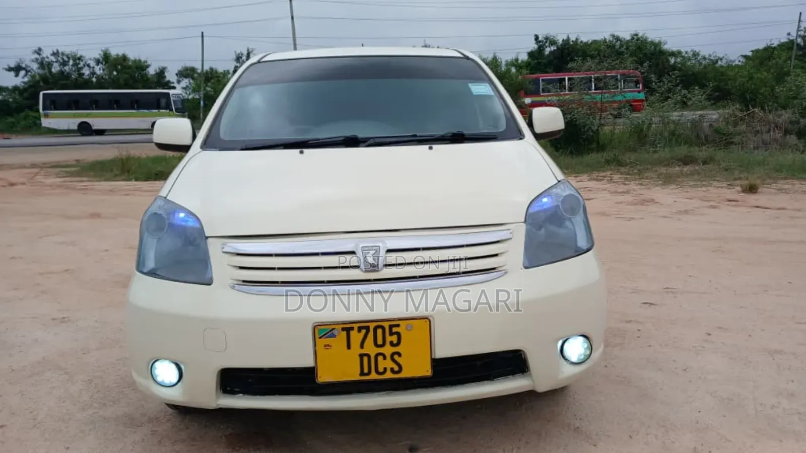 Toyota Raum 1.5 AWD 2007 Off white