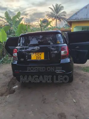 Toyota IST 2007 Black