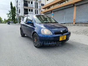 Toyota Vitz 1.3 AWD 3dr 2001 Blue