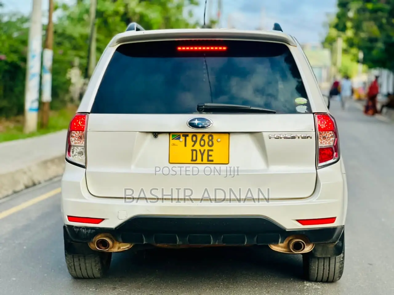 Subaru Forester 2010 Pearl