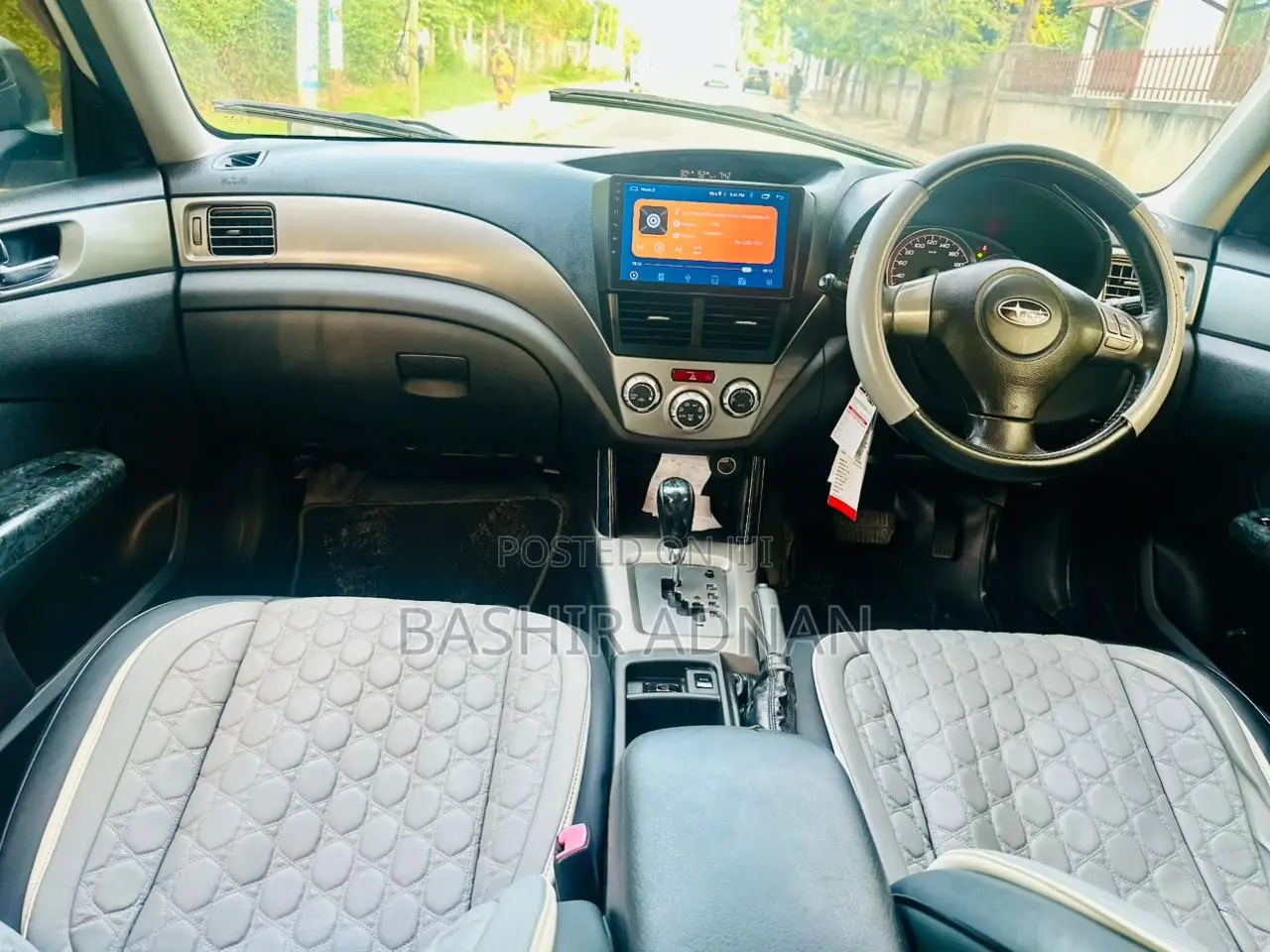 Subaru Forester 2010 Pearl