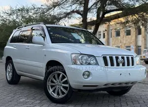 Toyota Kluger 2006 White