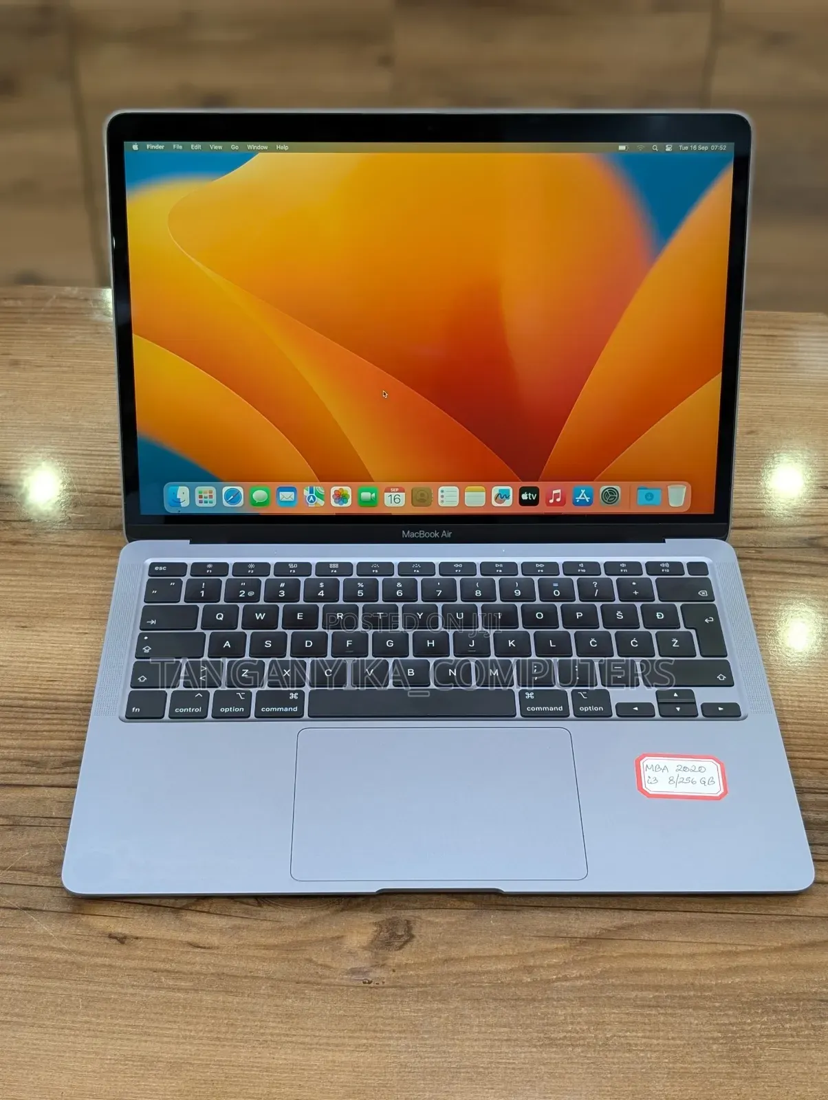 Laptop Apple MacBook Air 2020 8GB Intel Core I3 SSD 256GB