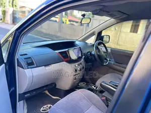Toyota Noah 2005 Black