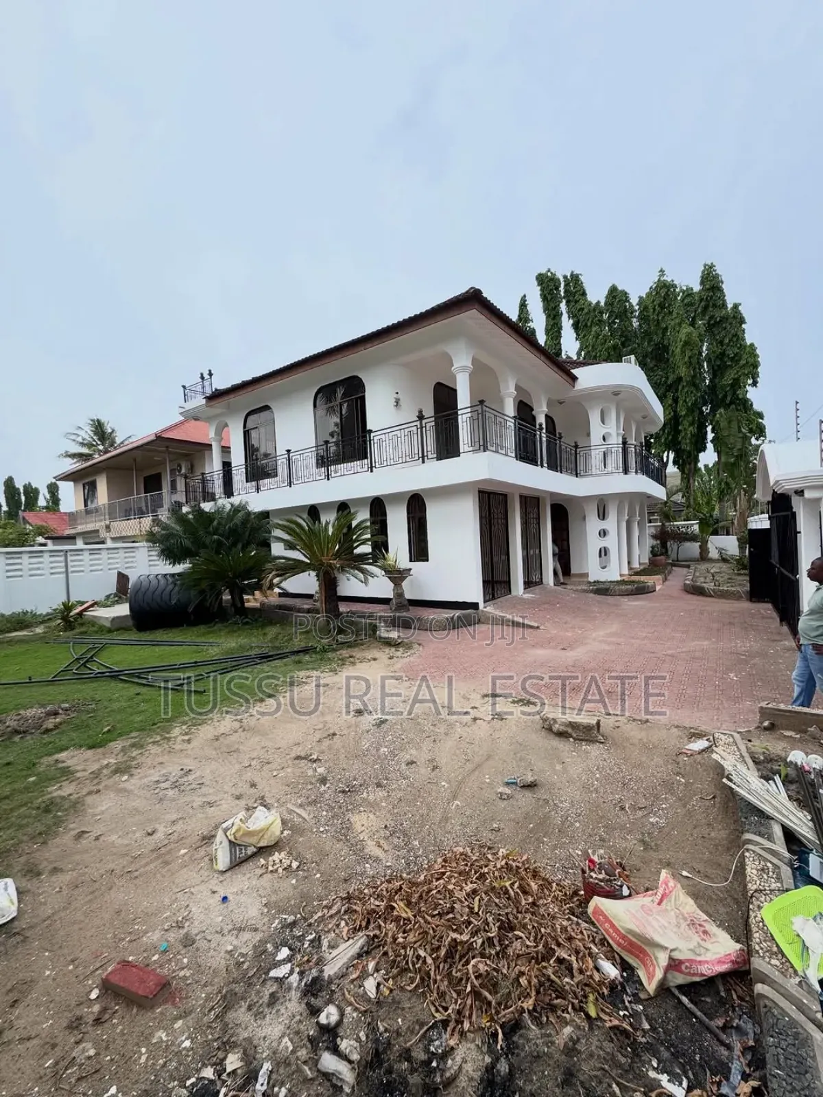 4bdrm House in Mbezibeach for rent