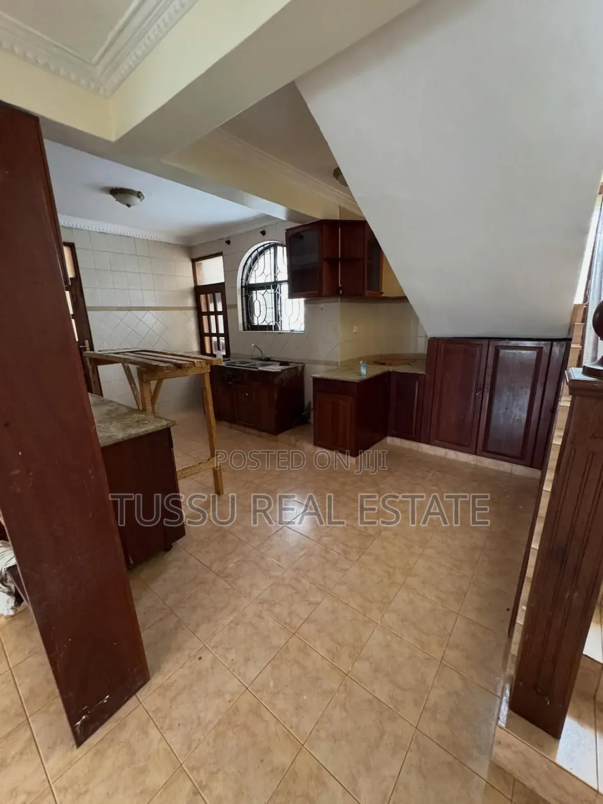 4bdrm House in Mbezibeach for rent