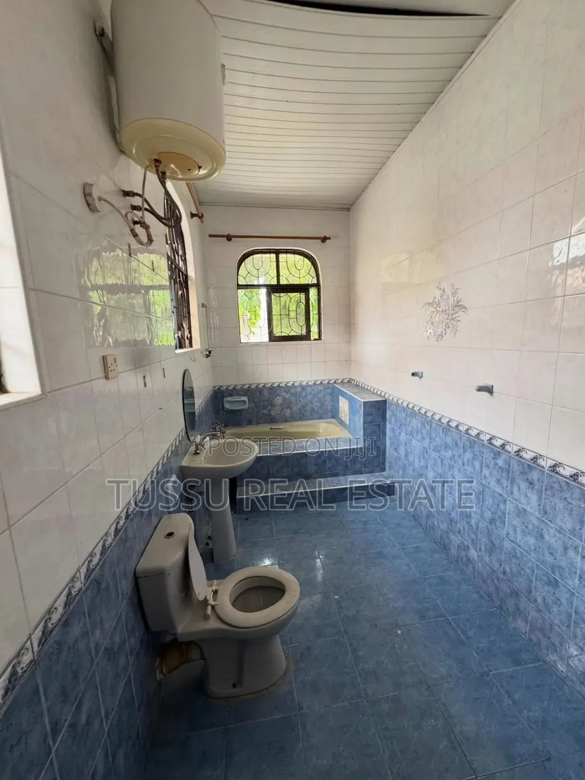 4bdrm House in Mbezibeach for rent