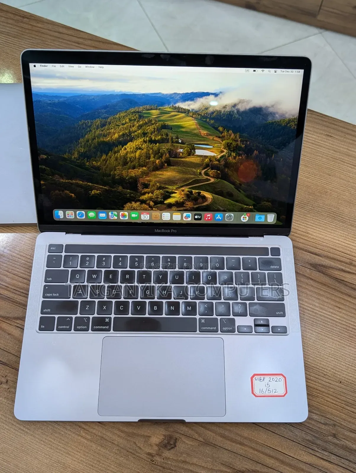 Laptop Apple MacBook Pro 2020 16GB Intel Core I5 SSD 512GB