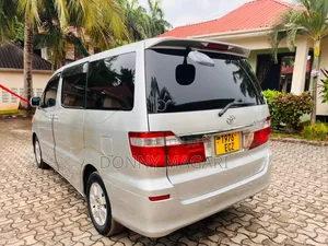 Toyota Alphard 2.4 Petrol AWD 2005 Silver