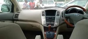 Toyota Harrier 2007 White