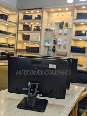 Desktop Computer Dell OptiPlex 3010 4GB Intel Core I3 HDD 500GB