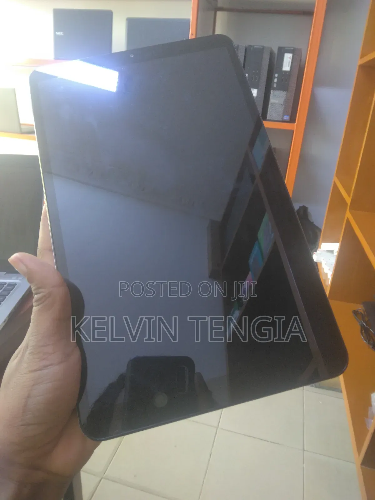 LG G Pad 10.1 LTE 32 GB Gray