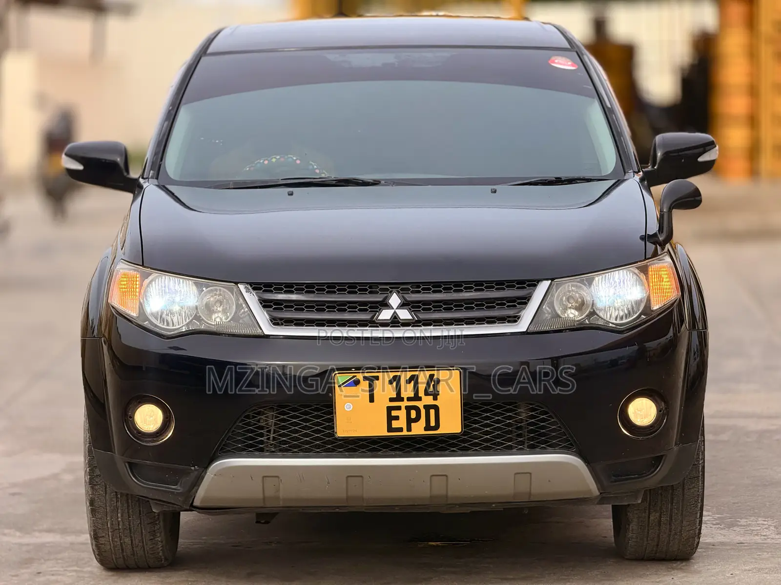 Mitsubishi Outlander 2010 Black