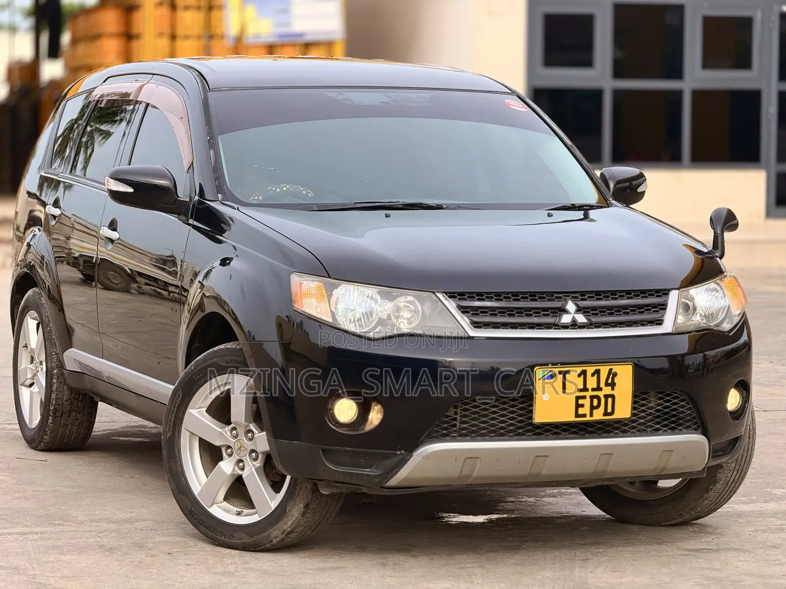 Mitsubishi Outlander 2010 Black