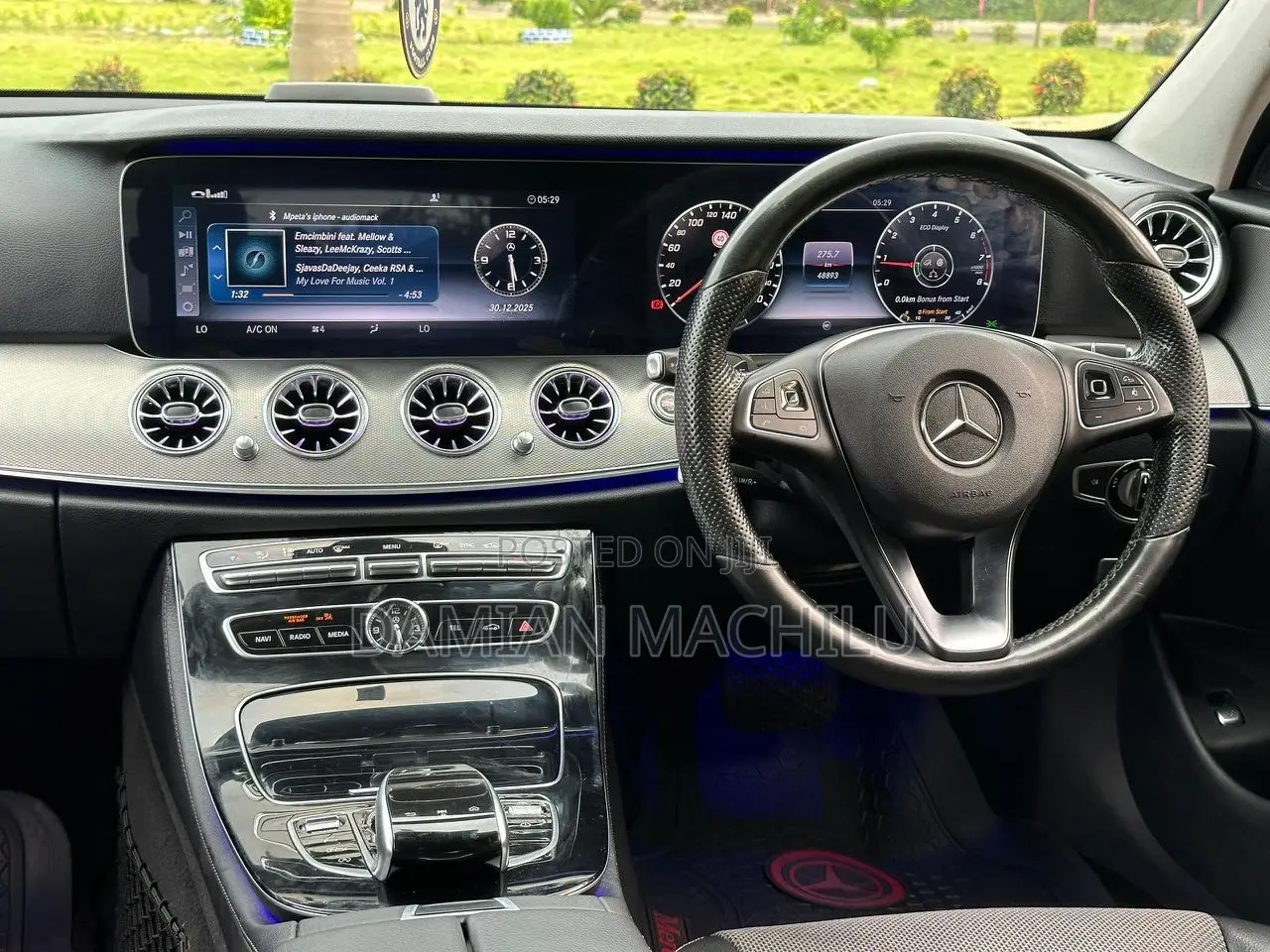Mercedes-Benz E200 2017 Silver