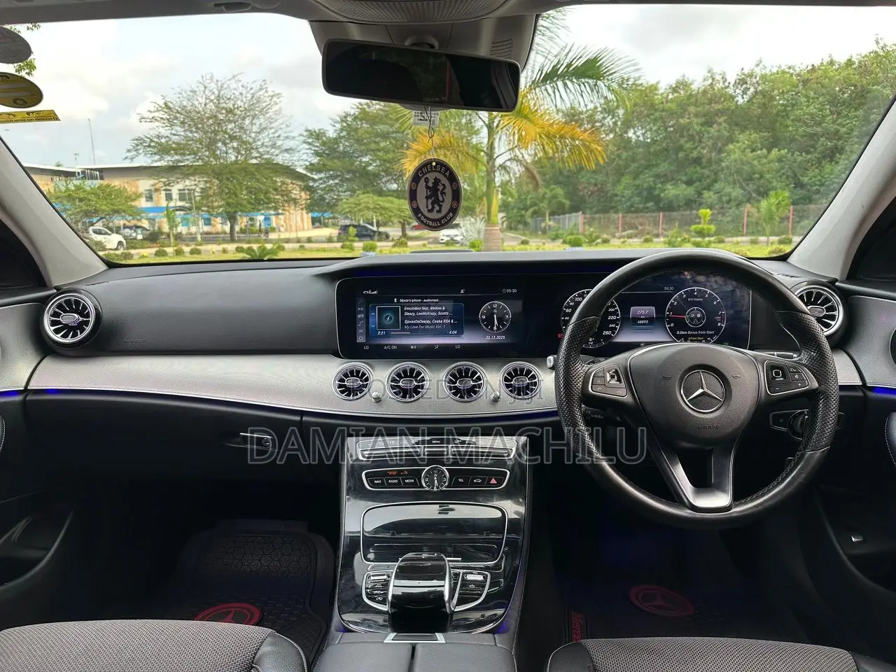 Mercedes-Benz E200 2017 Silver