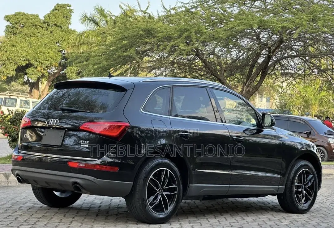 Audi Q5 2015 Black