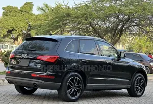 Audi Q5 2015 Black