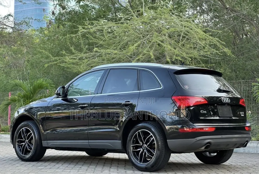 Audi Q5 2015 Black