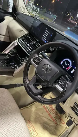 Toyota Land Cruiser 2025 Gray
