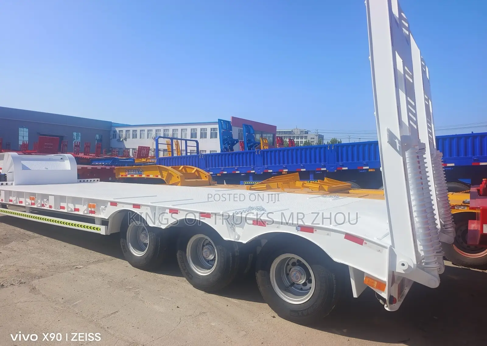 Brand New 3 Axles Low-Bed Trailer