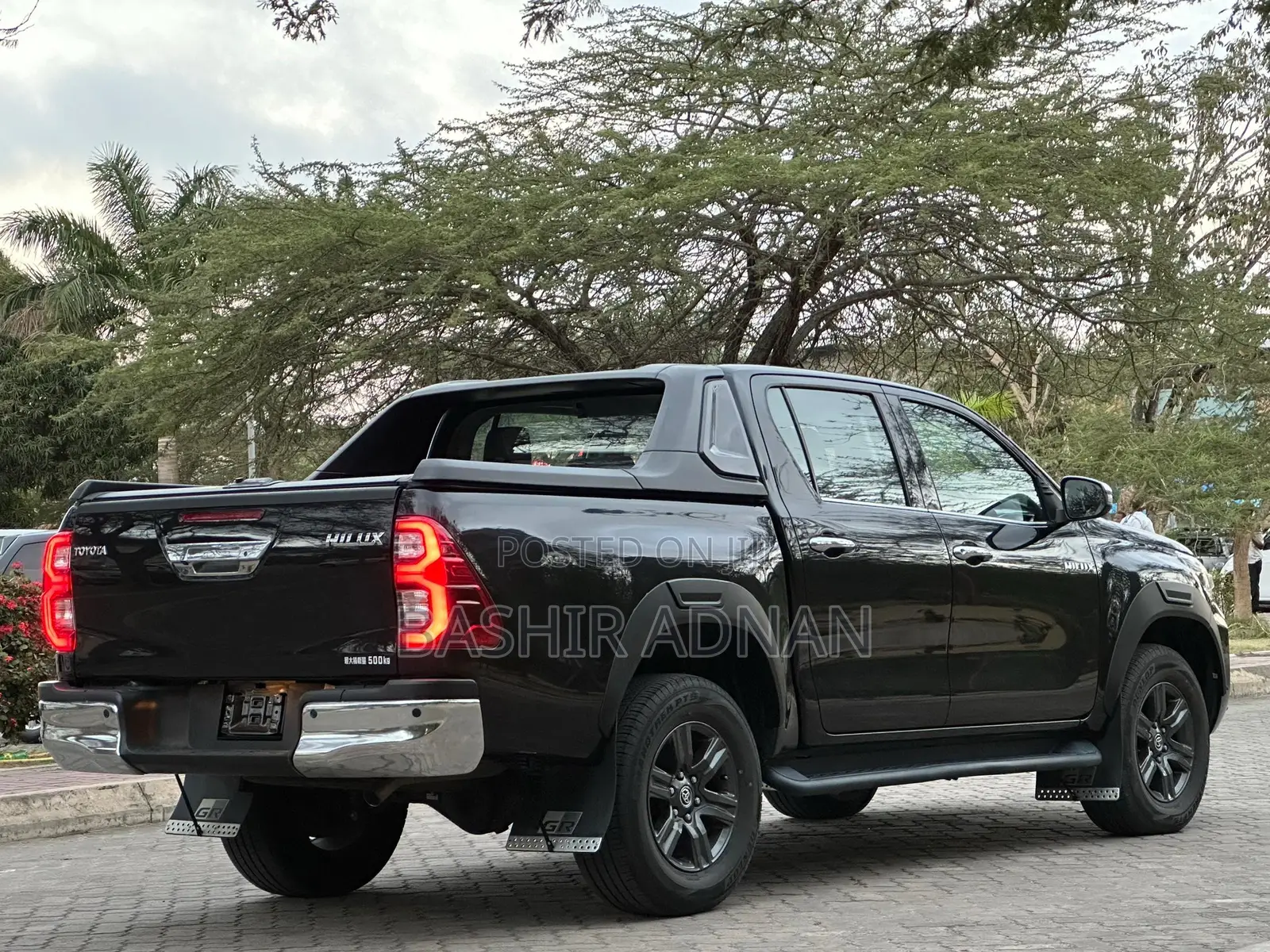 Toyota Hilux Revo Double Cab Deisel 2.4 RWD 2021 Black