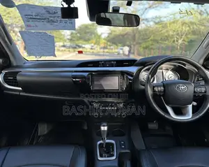 Toyota Hilux Revo Double Cab Deisel 2.4 RWD 2021 Black