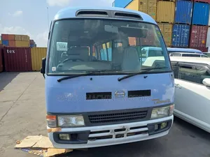 Toyota Coaster 2005 Purple