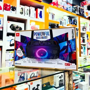 JBL Partybox on the Go