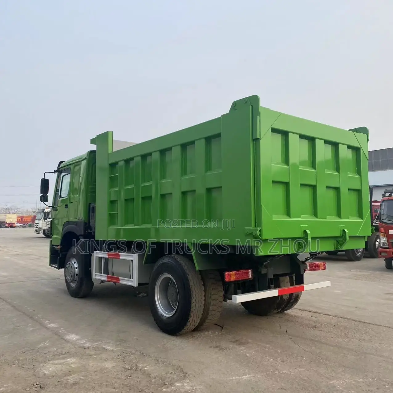 Ready for Order Green Howo 4x2 Dump Truck