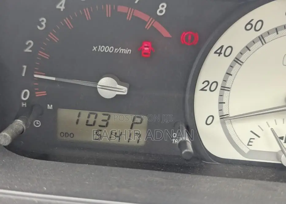 Toyota IST 2003 Beige