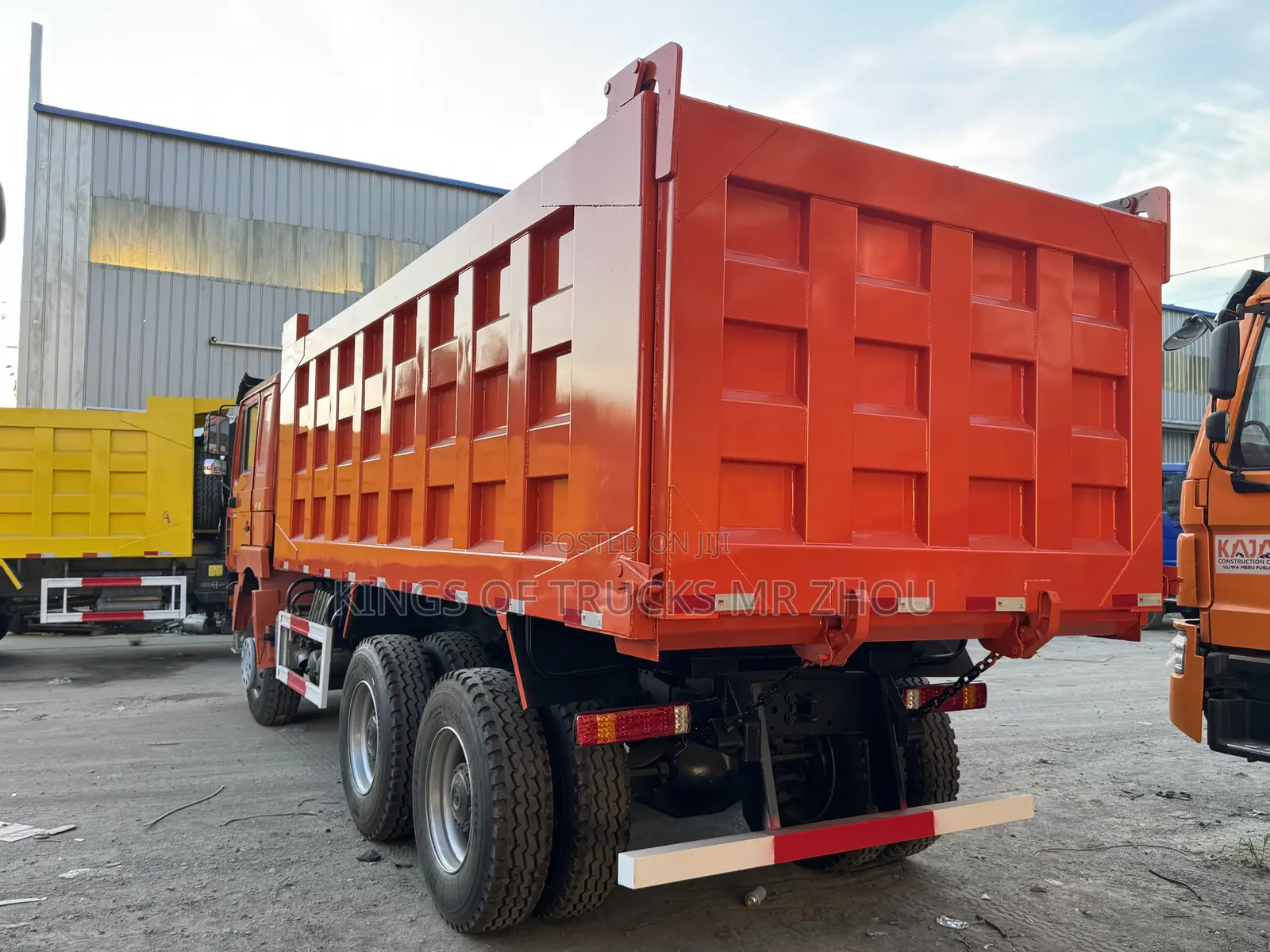 Ready for Order Orange Shacman 6x4 Dump Truck