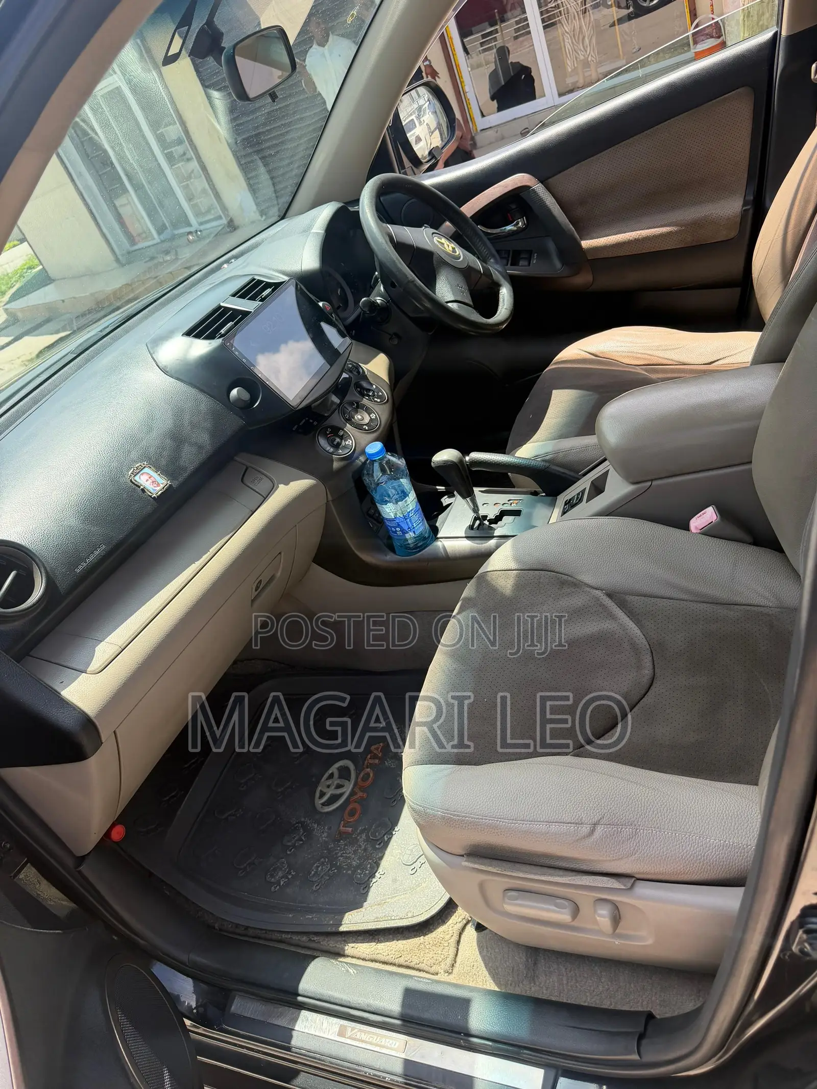 Toyota Vanguard 2008 Black