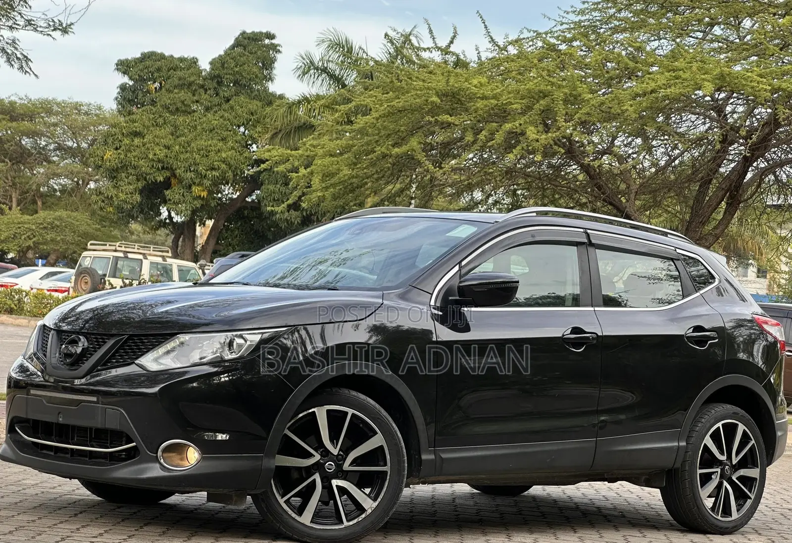 Nissan Qashqai 2017 Black