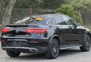Mercedes-Benz GLC-Class 2017 Black