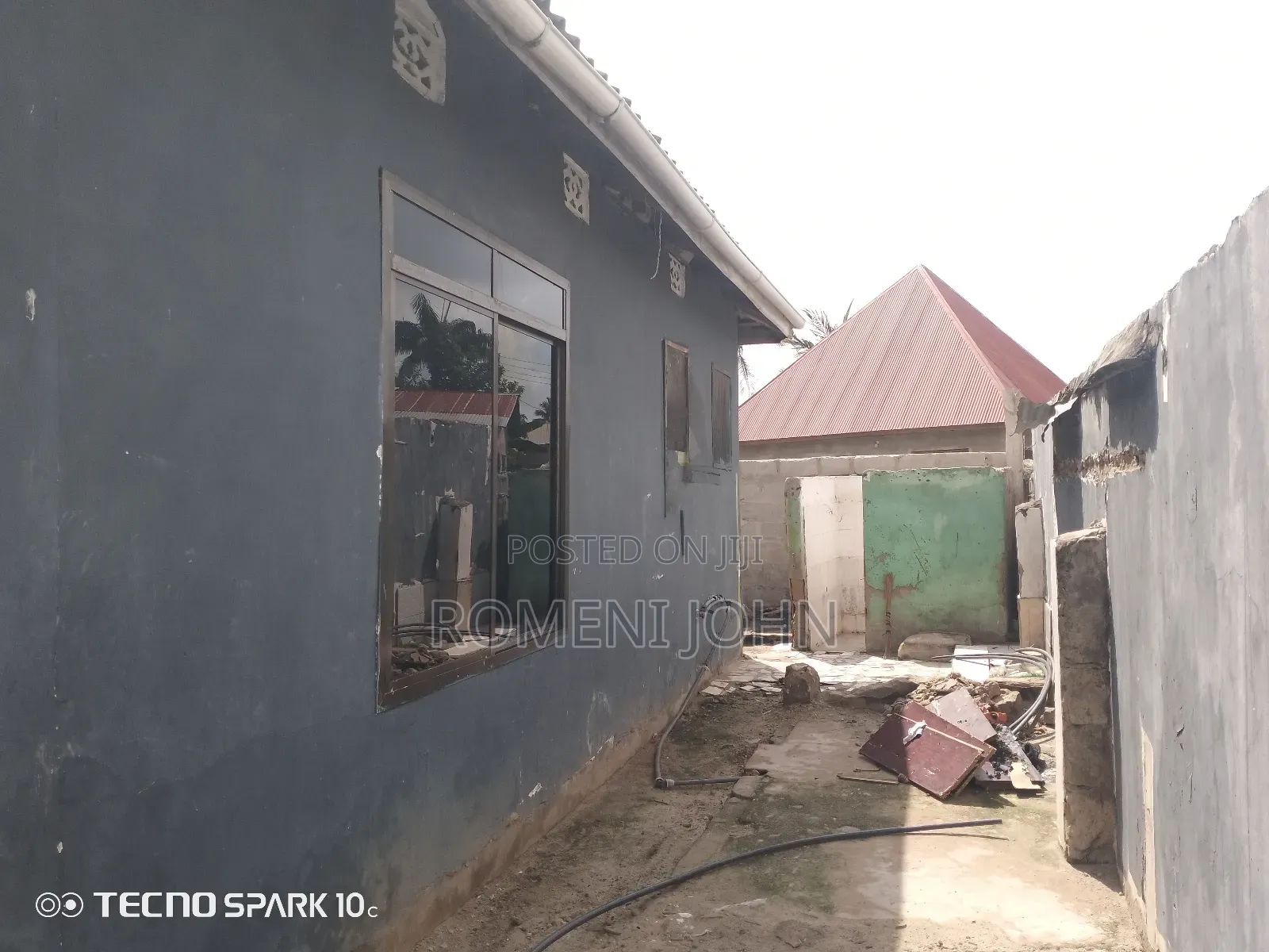 4bdrm House in Tanzania Daresalaam, Ilala for sale