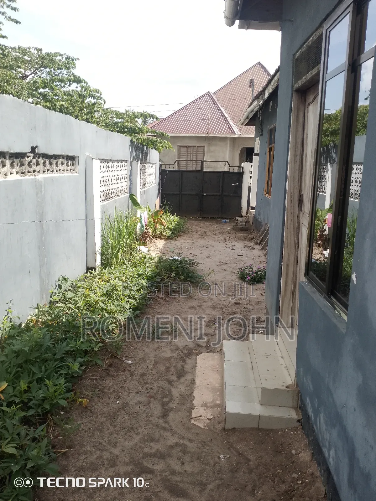 4bdrm House in Tanzania Daresalaam, Ilala for sale