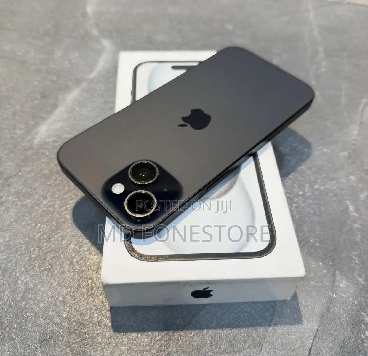 New Apple iPhone 15 128 GB Black