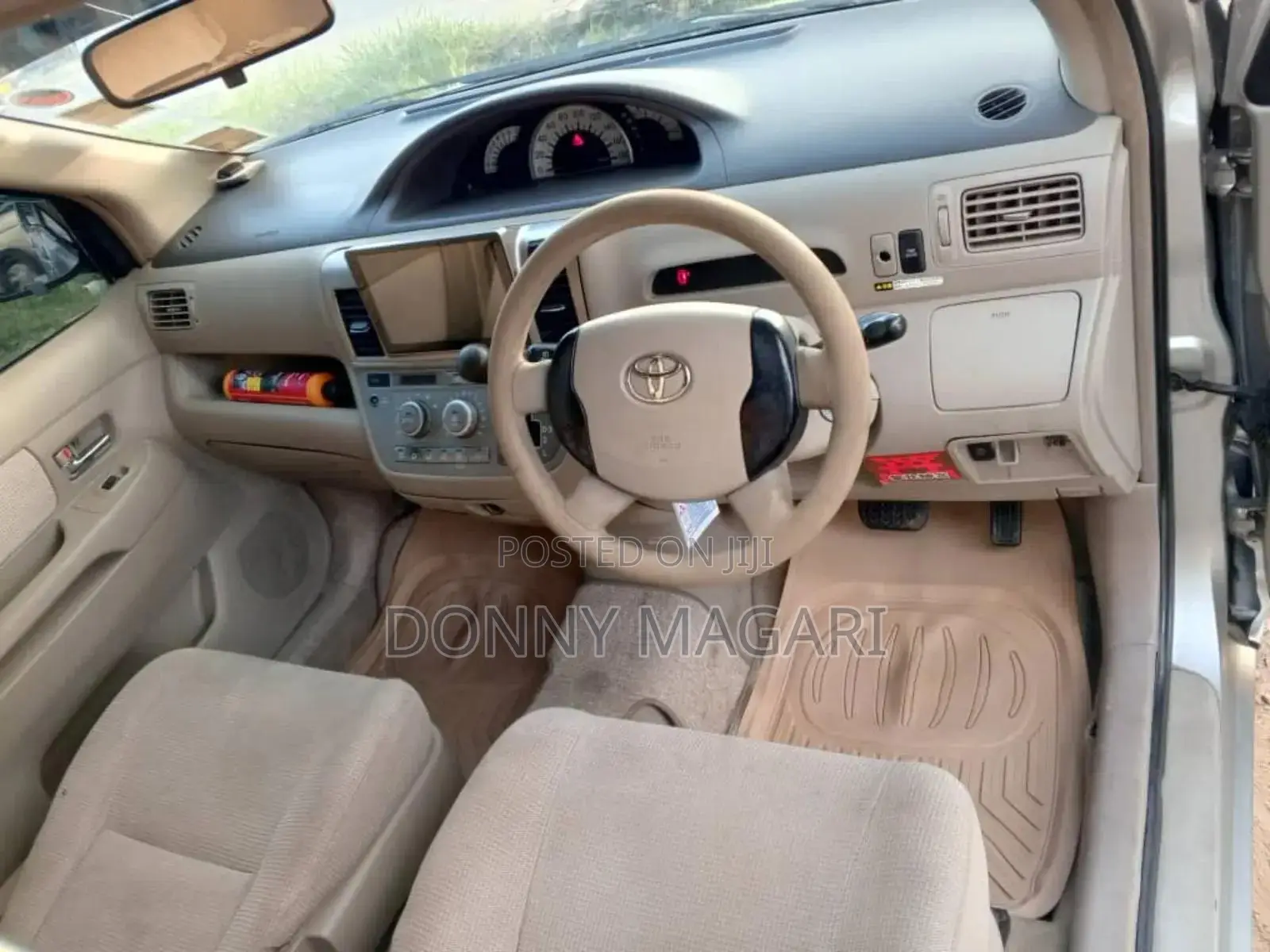 Toyota Raum 1.5 AWD 2007 Silver
