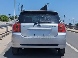 Toyota Corolla RunX 1.8 S AWD 2004 Silver