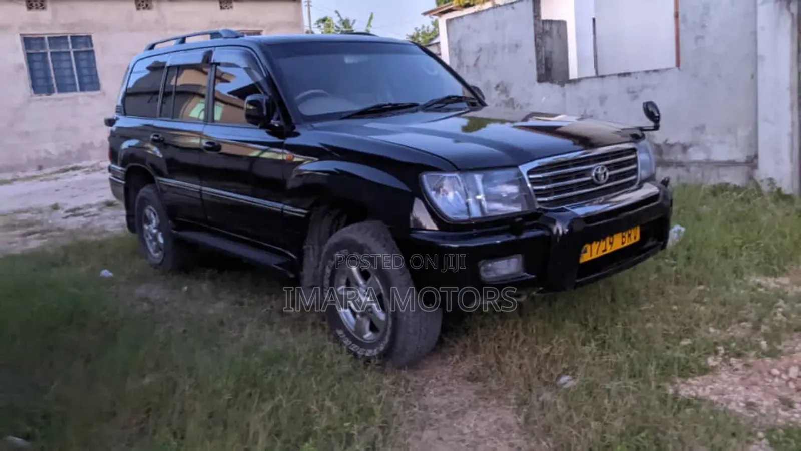 Toyota Land Cruiser 2004 Black