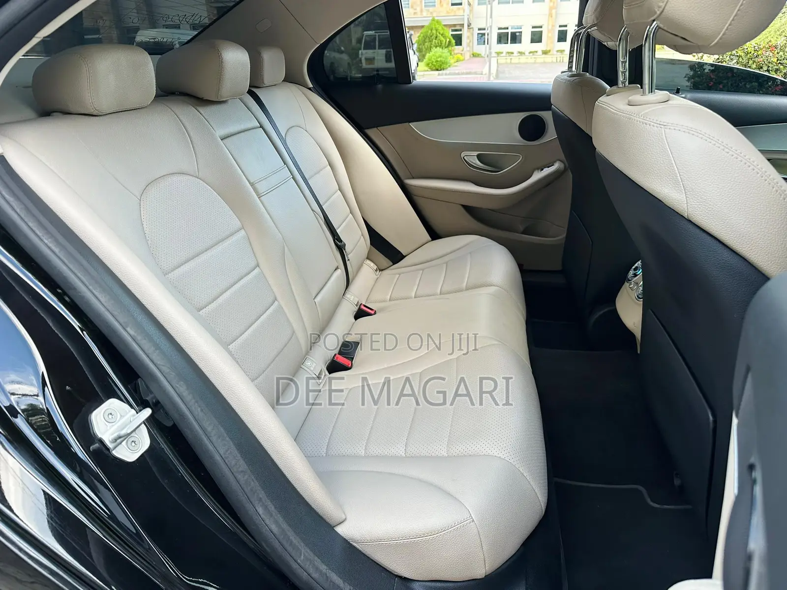 Mercedes-Benz C200 2015 Black