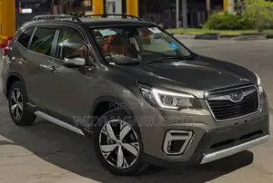 Subaru Forester Limited AWD 2020 Gray