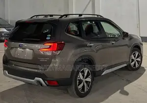 Subaru Forester Limited AWD 2020 Gray