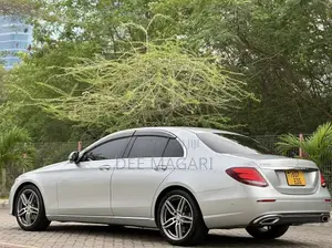 Mercedes-Benz C200 2017 White
