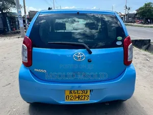 Toyota Passo 2014 Blue