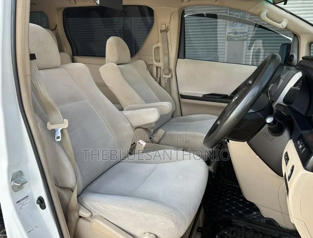 Toyota Alphard 2008 White