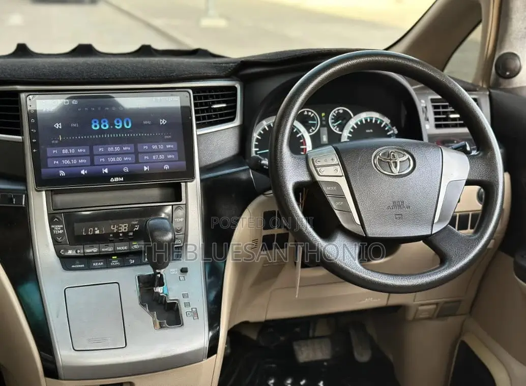 Toyota Alphard 2008 White