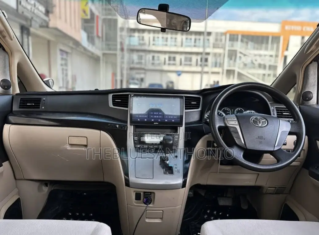 Toyota Alphard 2008 White