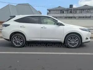 Toyota Harrier 2.5 Hybrid 4WD 2015 White